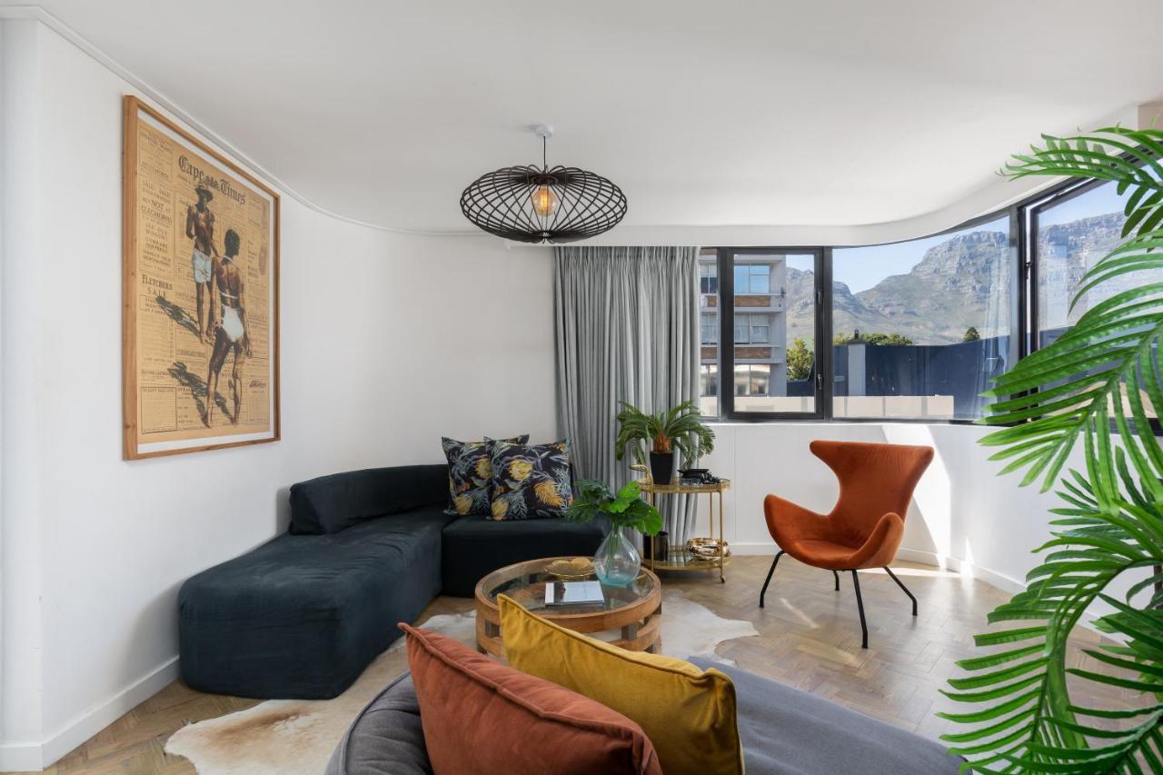 Tuynhuys City Centre Iconic View Of Table Mountain Cape Town Exterior photo