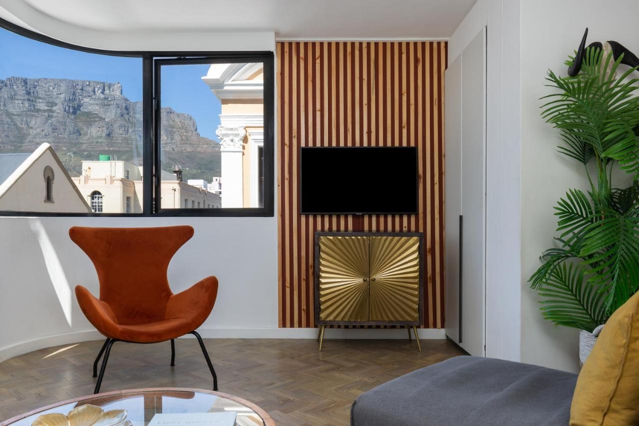 Tuynhuys City Centre Iconic View Of Table Mountain Cape Town Exterior photo